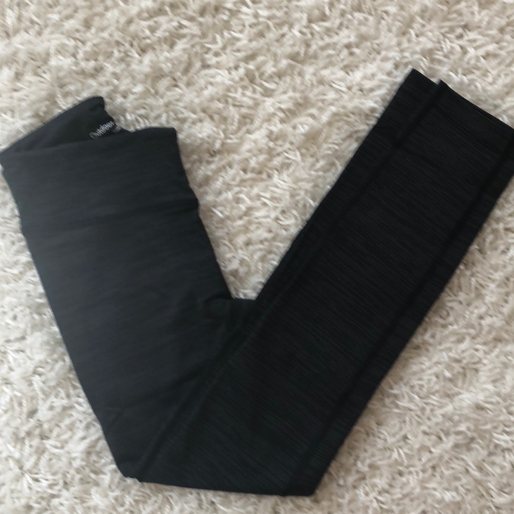 NWT outdoor voices Tech Sweat 3/4 legging XS night